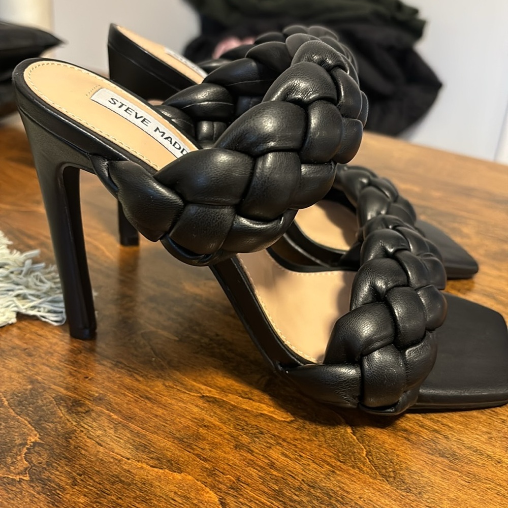 Steve Madden Kenley heels. - Picture 3 of 7